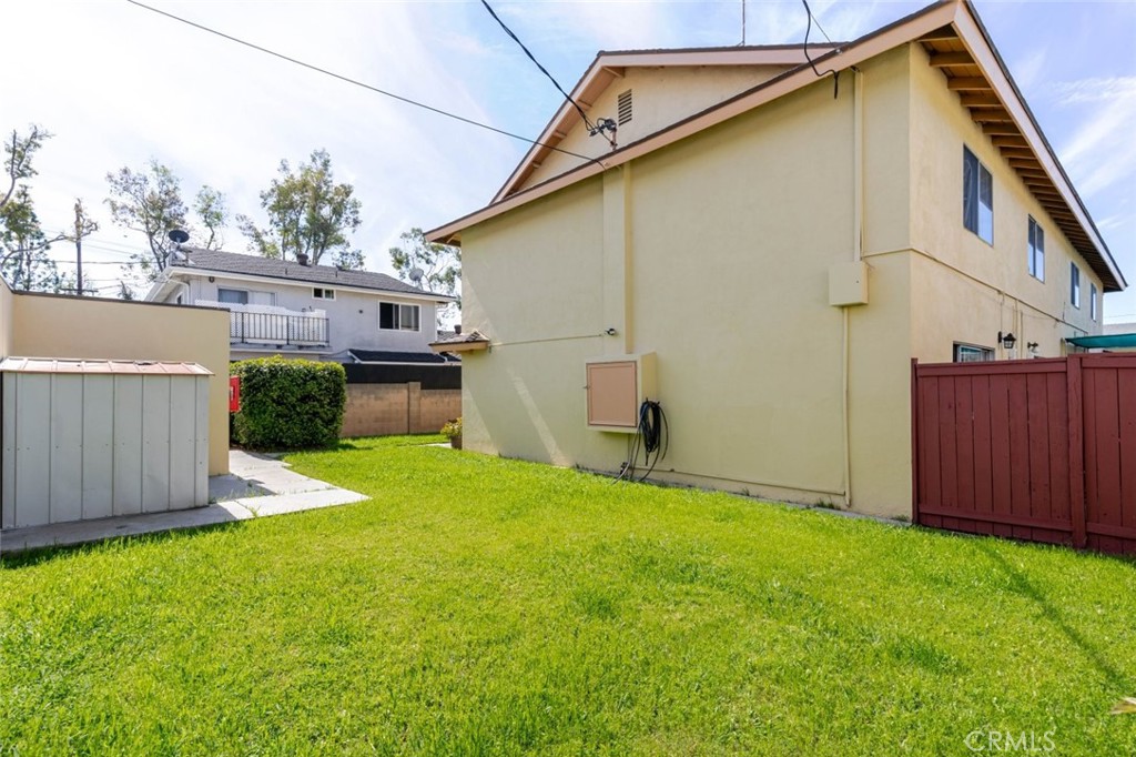 12422 Clearglen Avenue Property Photo 23