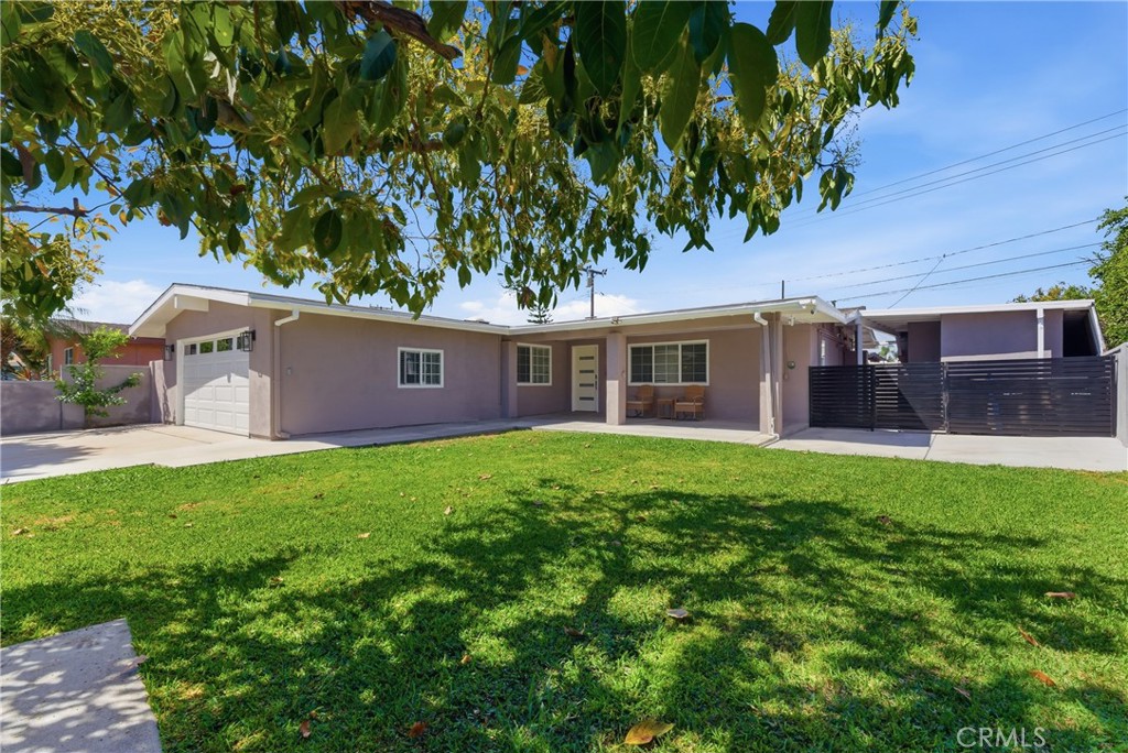 8531 Vicki Dr Property Photo 1