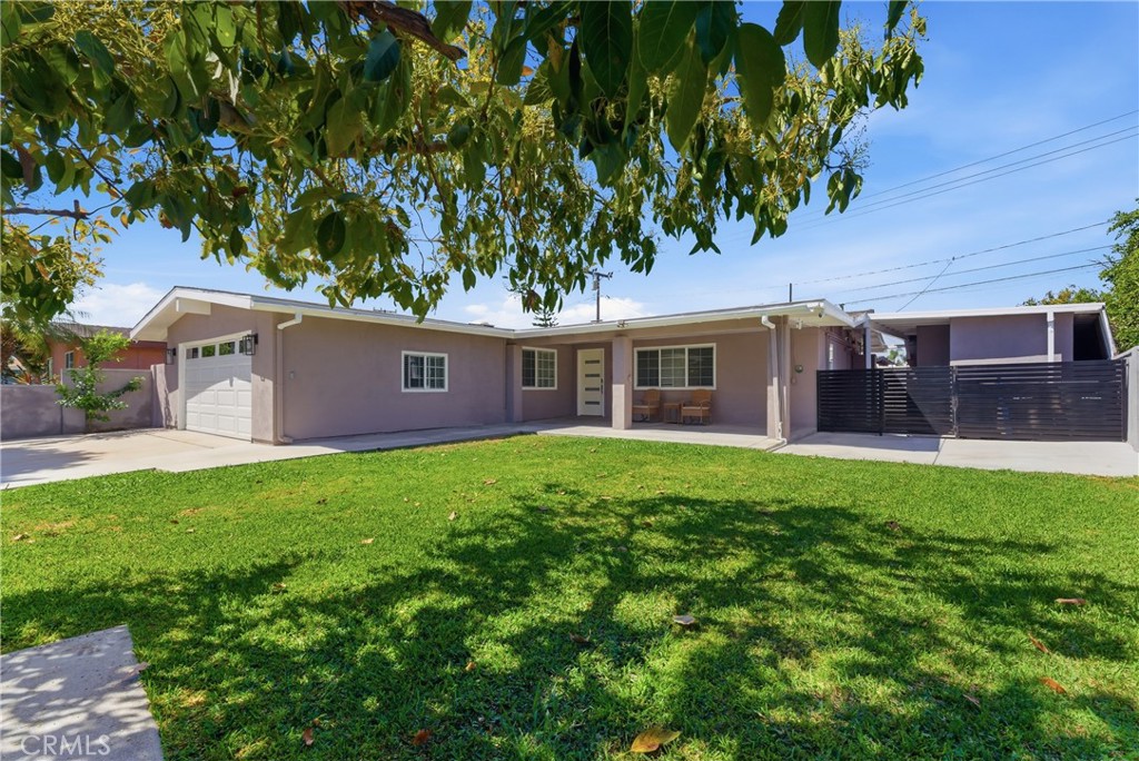8531 Vicki Dr Property Photo 1