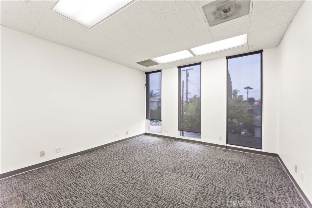 10841 Paramount 204 Property Photo 16