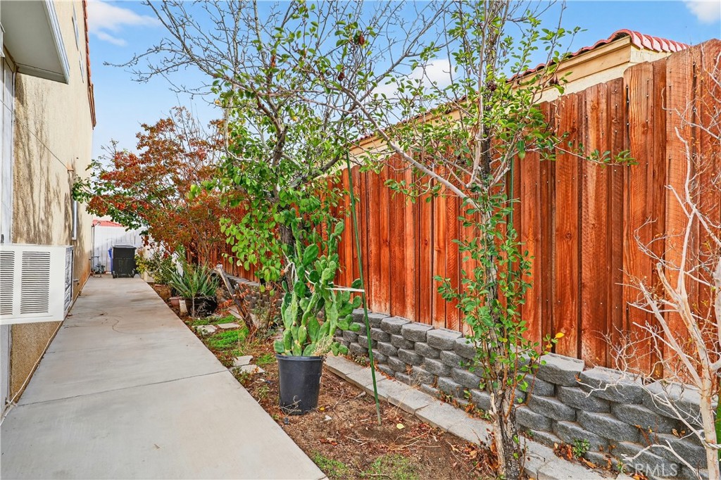 12824 Appian Property Photo 39