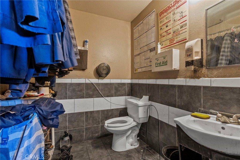 4811 Van Buren Boulevard D Property Photo 18