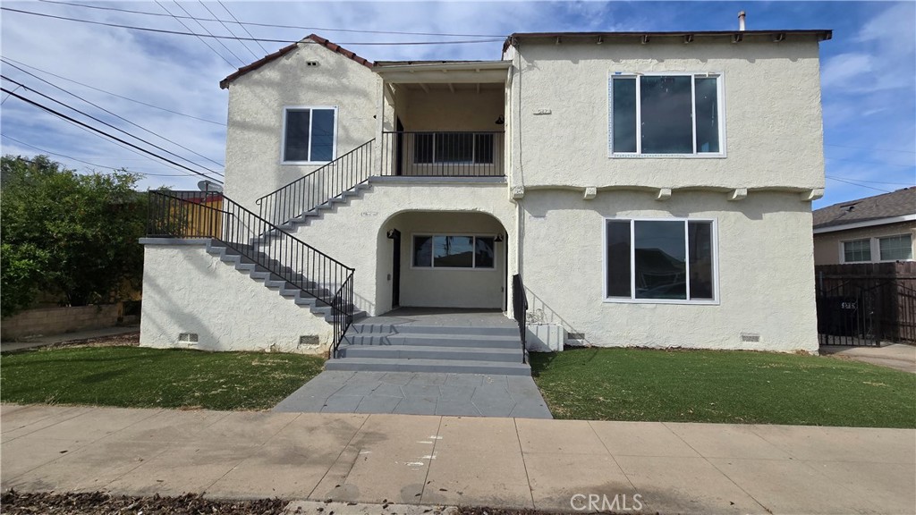 6047 Dennison Property Photo 1