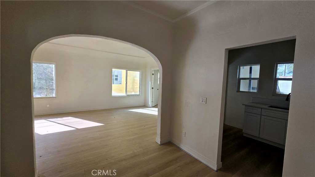 6047 Dennison Property Photo 17