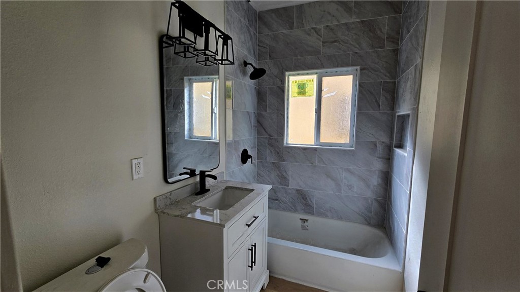 6047 Dennison Property Photo 19