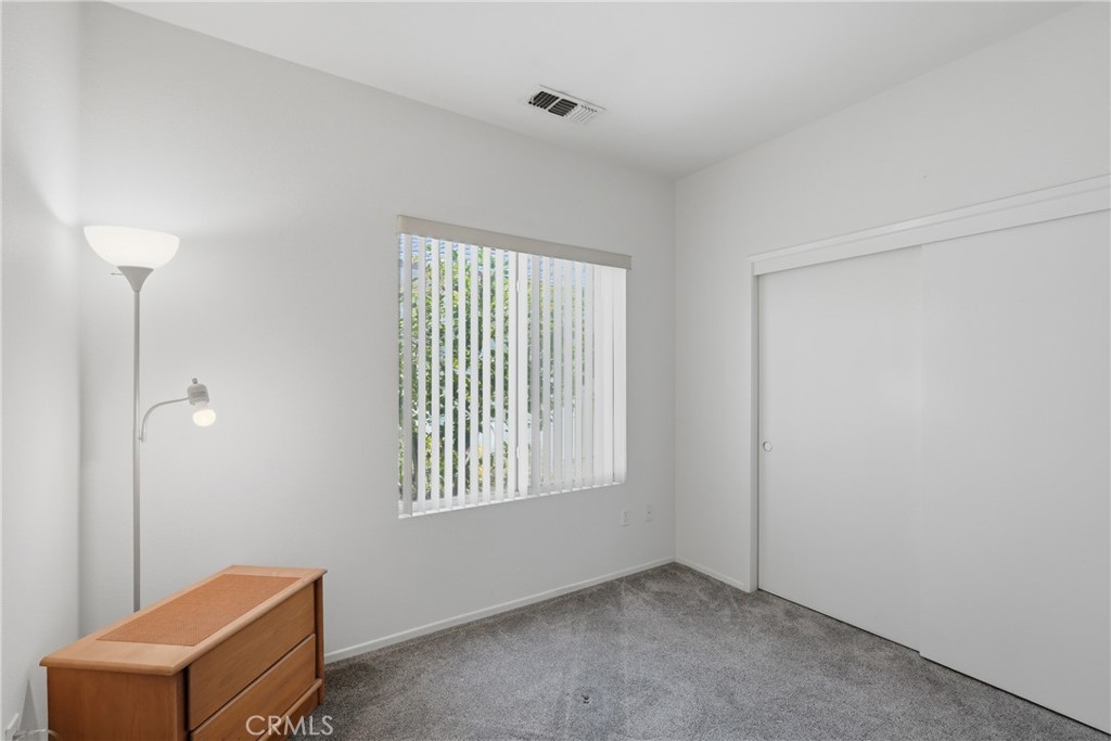 78697 Hampshire Property Photo 7