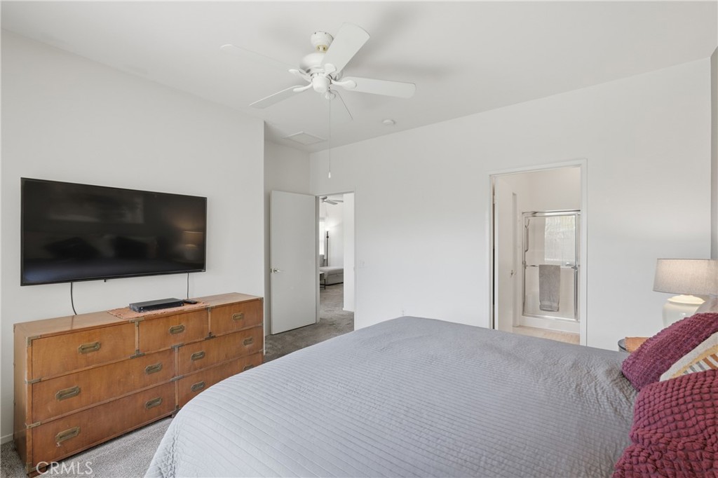 78697 Hampshire Property Photo 16