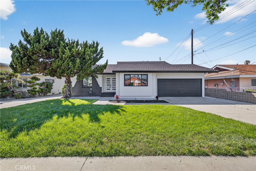 15529 Cornuta Property Photo 2