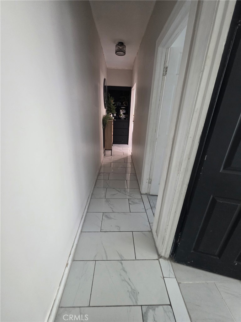 2532 2530-2532 Wabash Ave. Property Photo 18