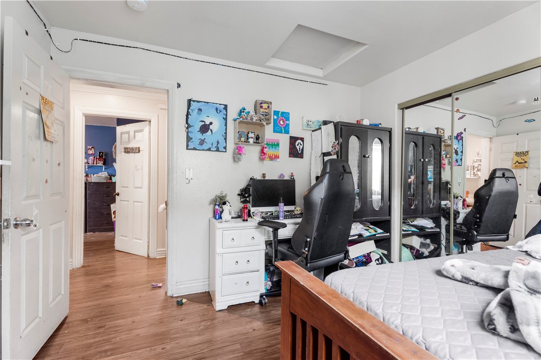 9207 S Central Property Photo 16