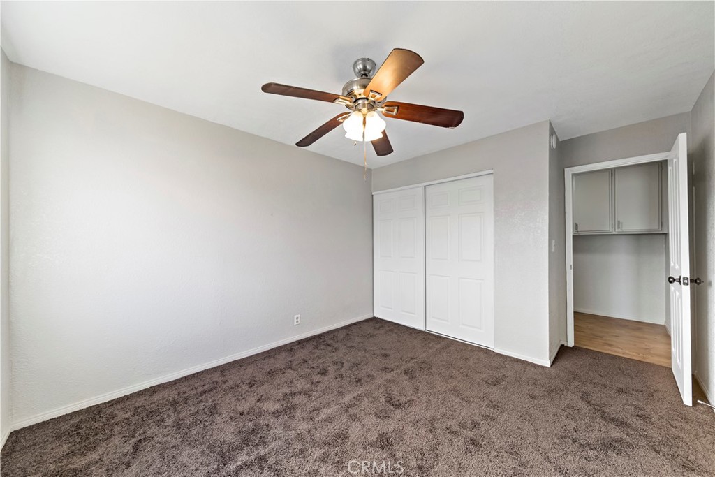 1308 E Oaks Street C Property Photo 8