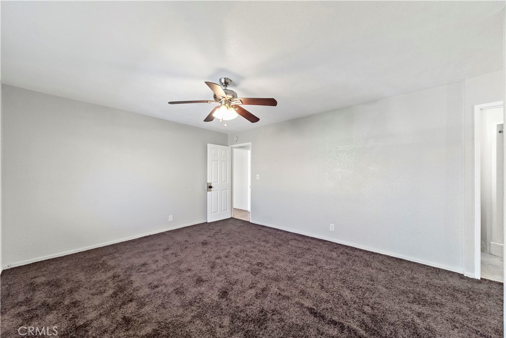 1308 E Oaks Street C Property Photo 12