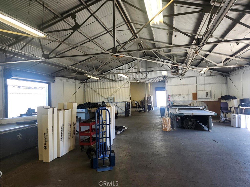 10943 Schmidt Property Photo 3