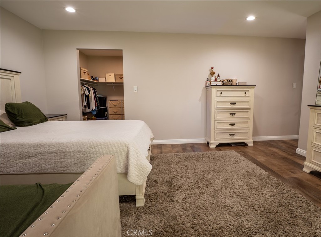 7041 Indiana Property Photo 14