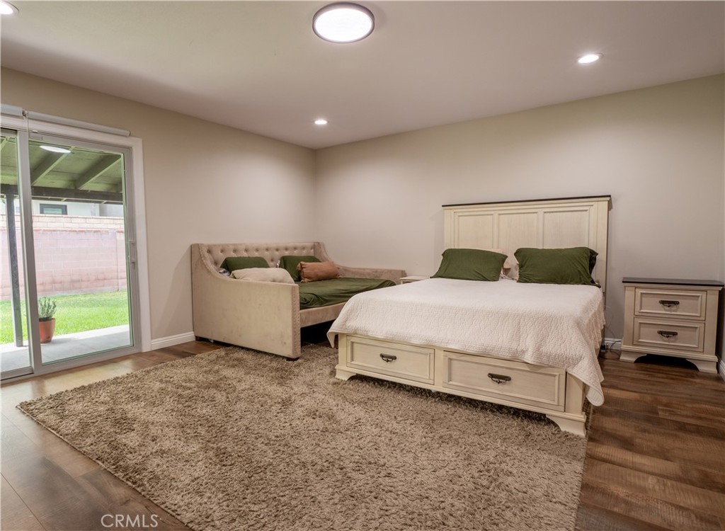 7041 Indiana Property Photo 15