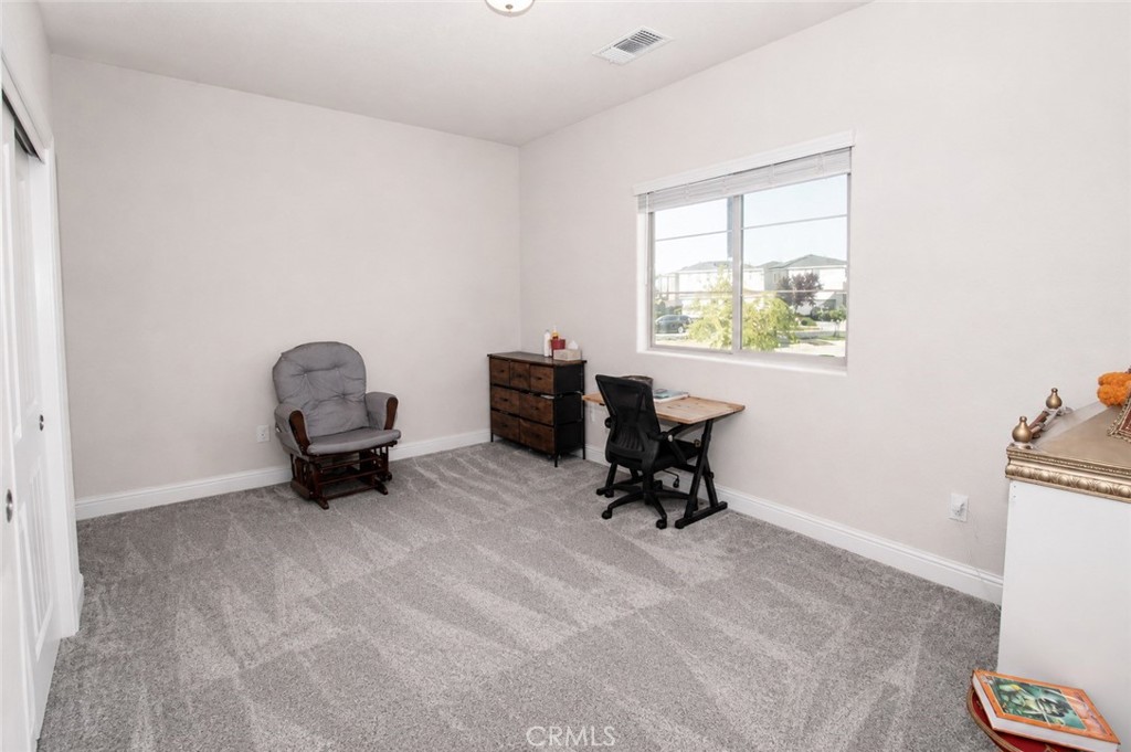 2482 Valdes Dr Property Photo 43