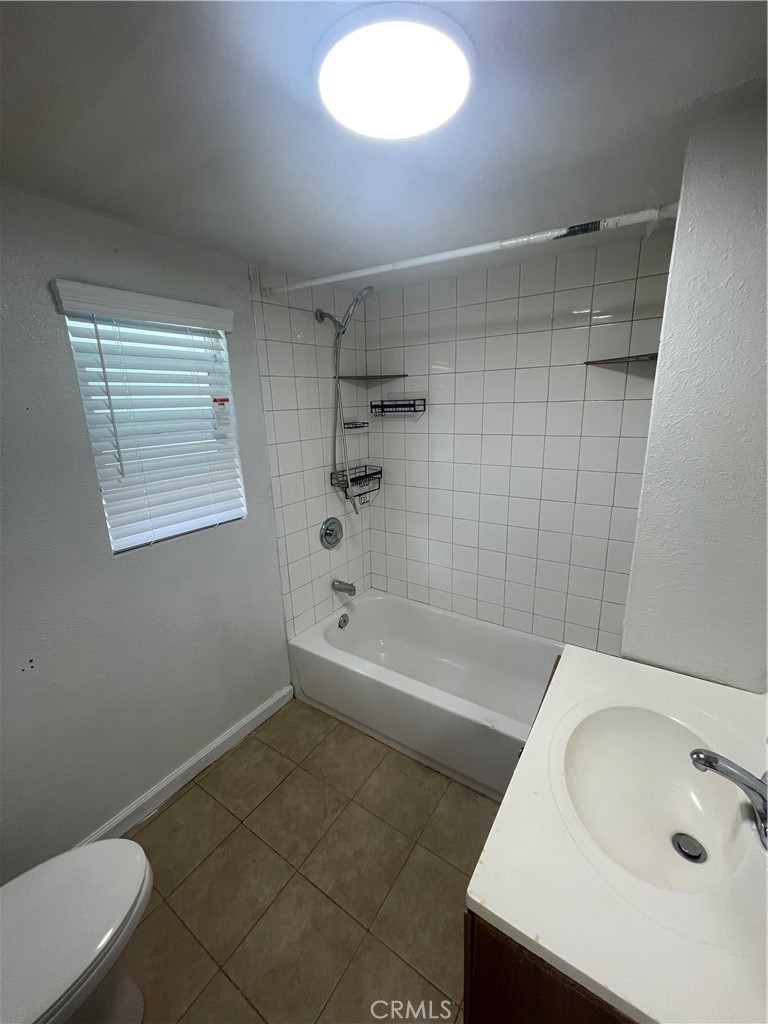 4605 Arlington 1/2 Property Photo 10