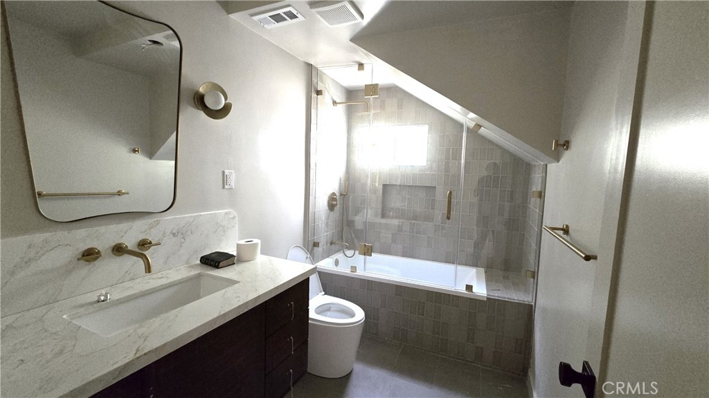 2680 Ivan Hill Property Photo 14