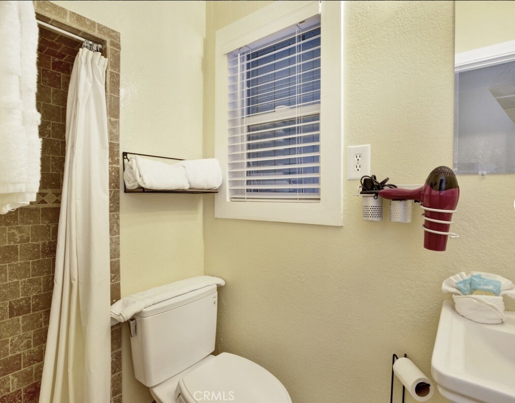 39074 North Bay Property Photo 18