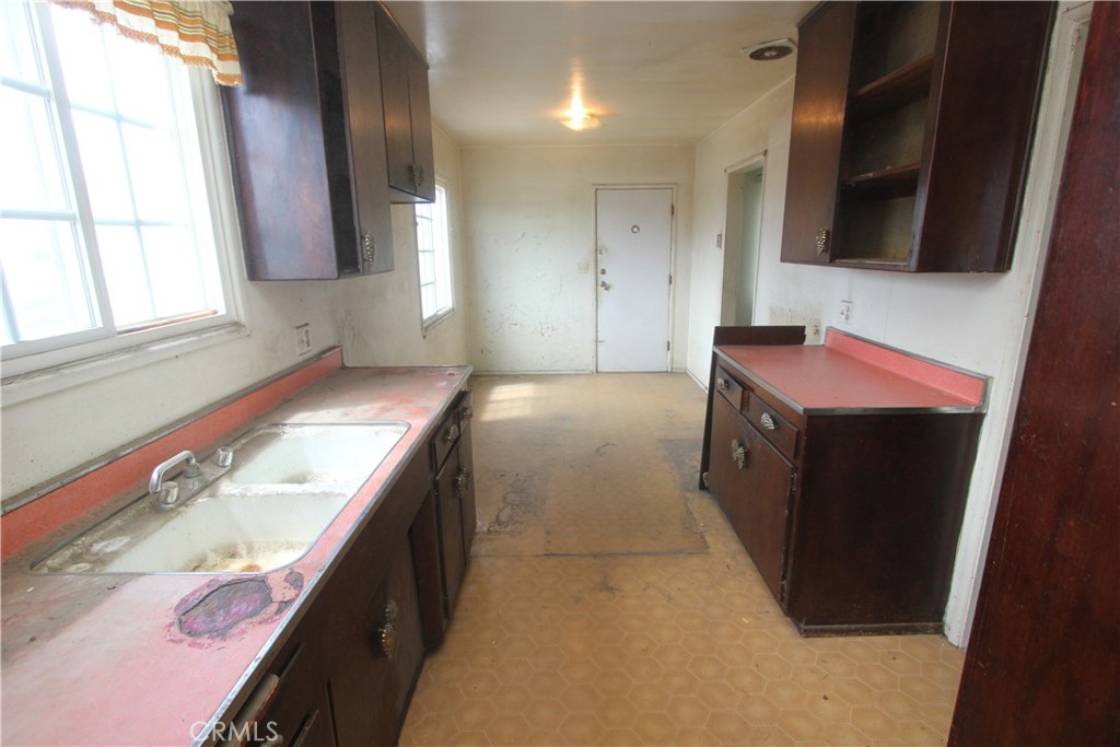 538 Wood Property Photo 5