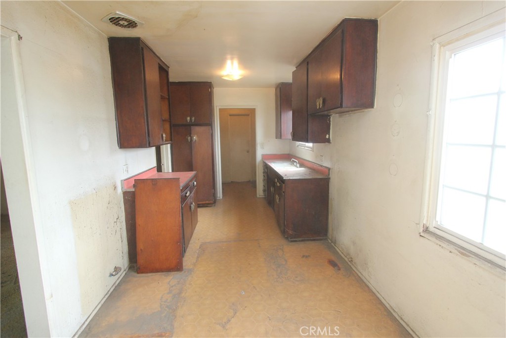 538 Wood Property Photo 6