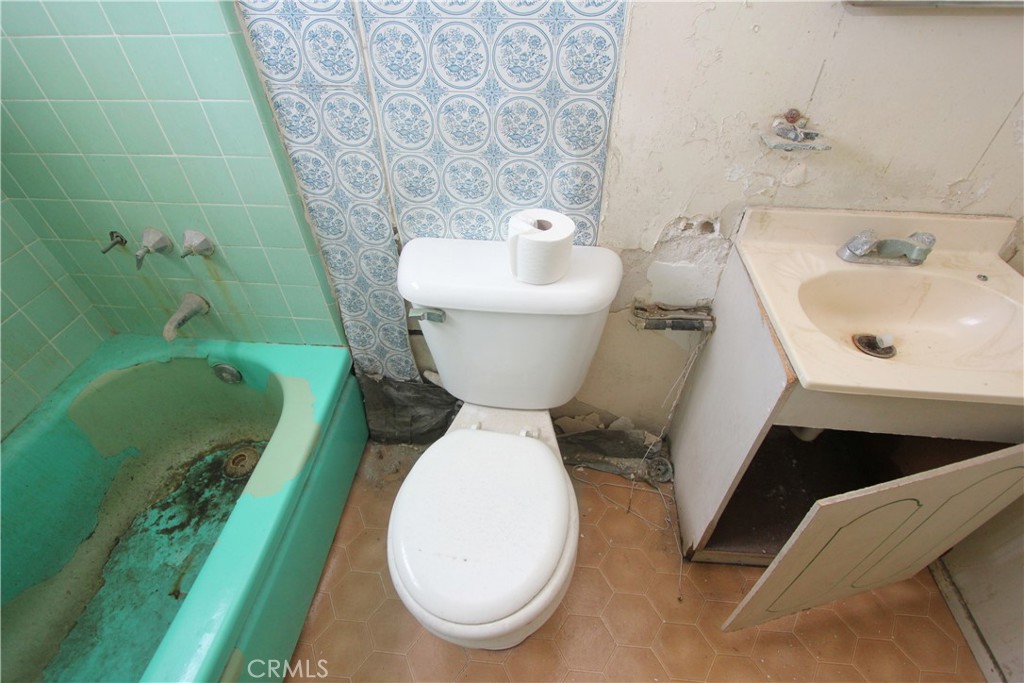538 Wood Property Photo 10