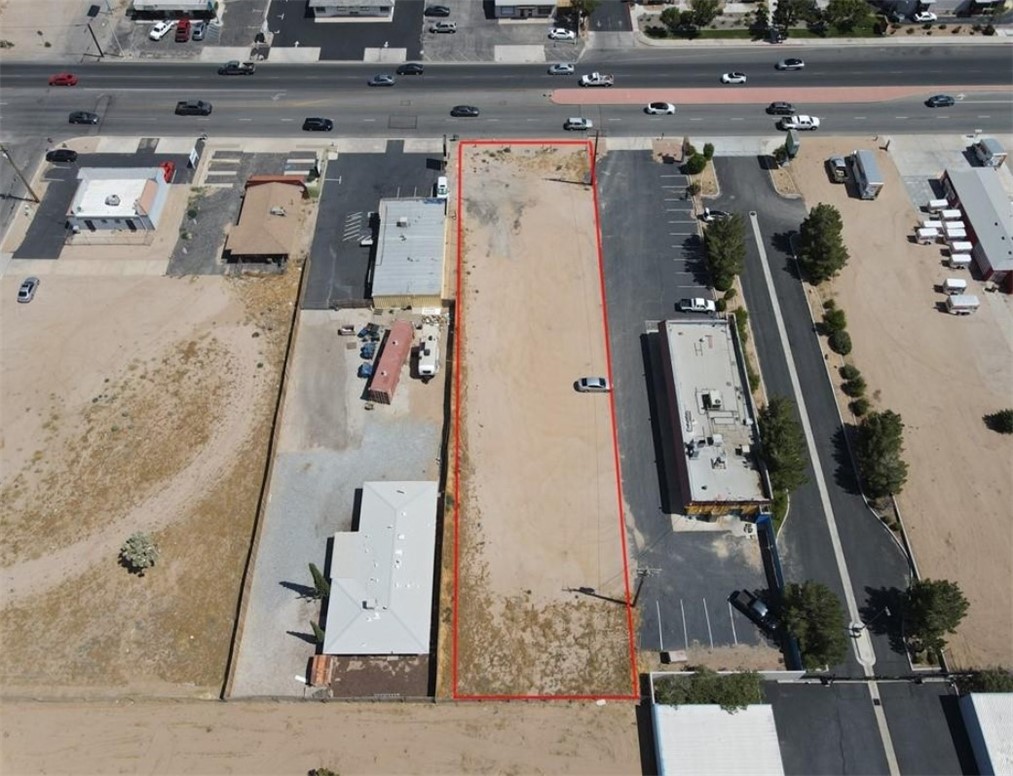0 Main Property Photo 2
