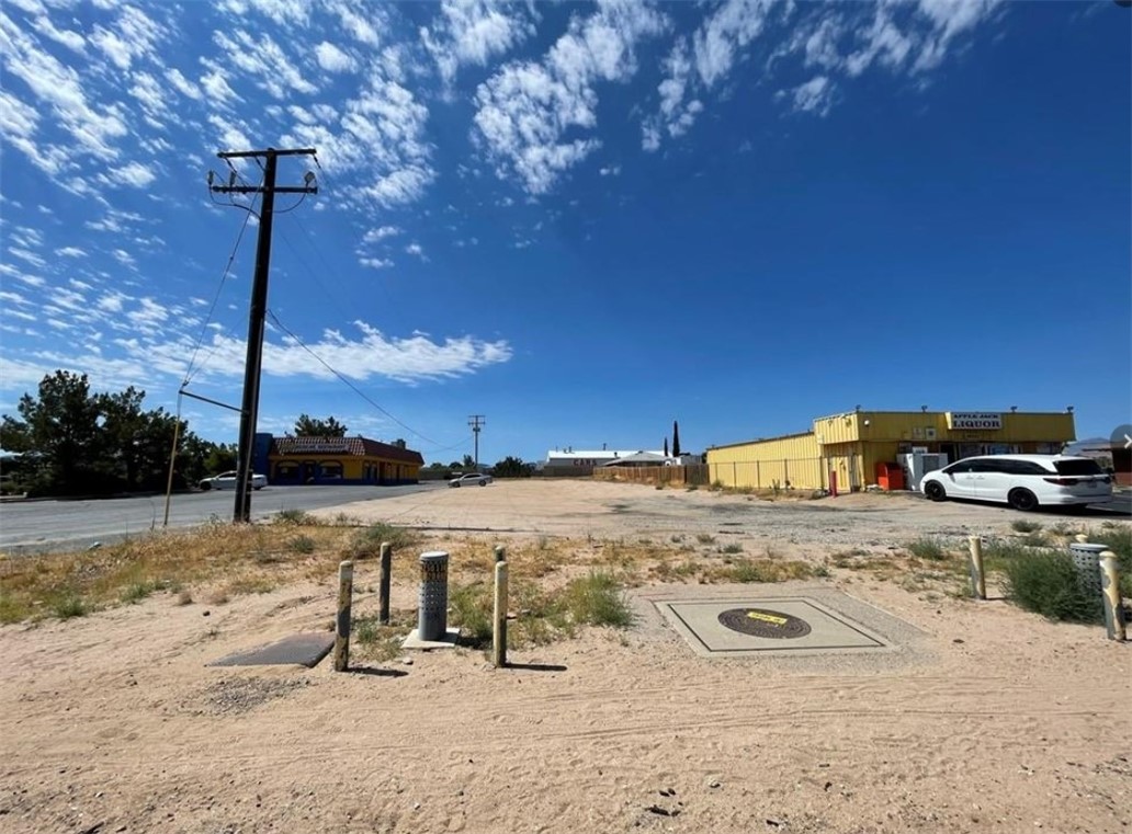 0 Main Property Photo 4