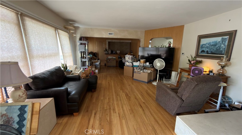 9132 Vons Property Photo 8