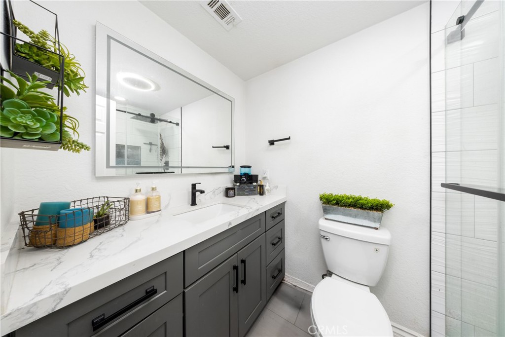 16108 Tullock Property Photo 23