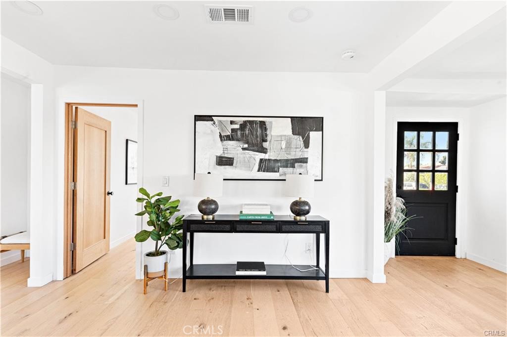 1630 S Ridgeley Property Photo 10