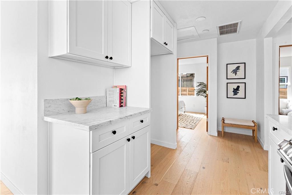 1630 S Ridgeley Property Photo 18
