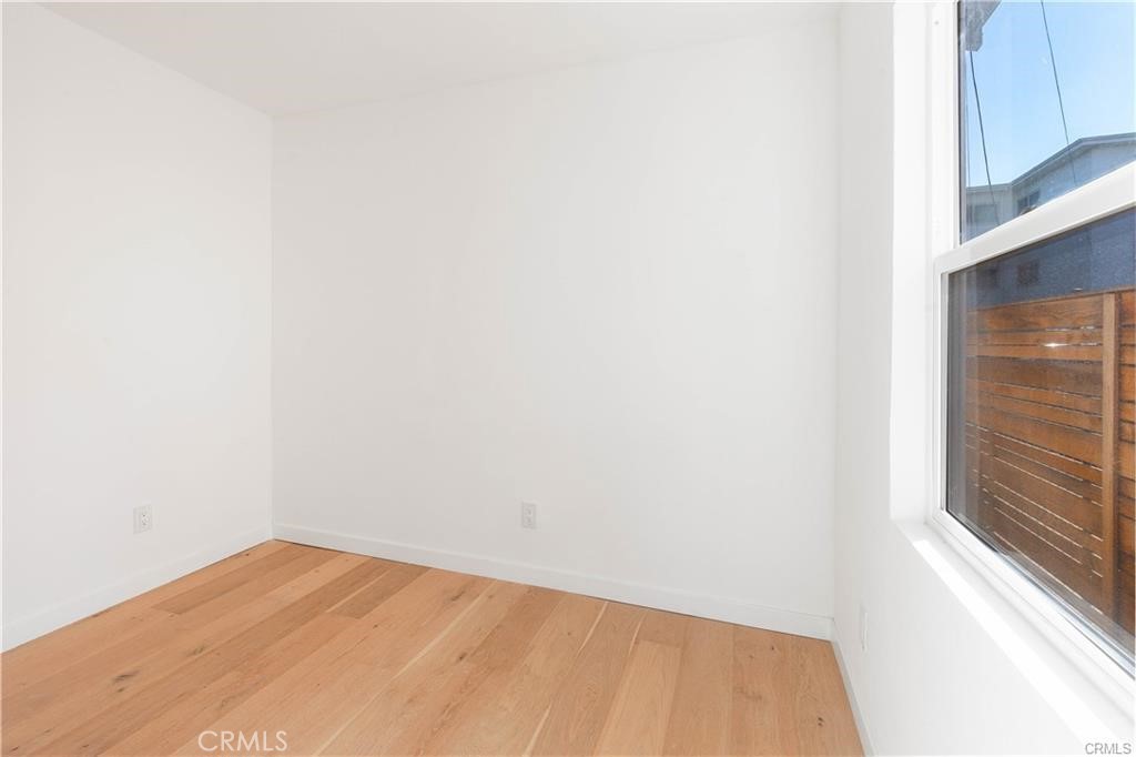 1630 S Ridgeley Property Photo 28