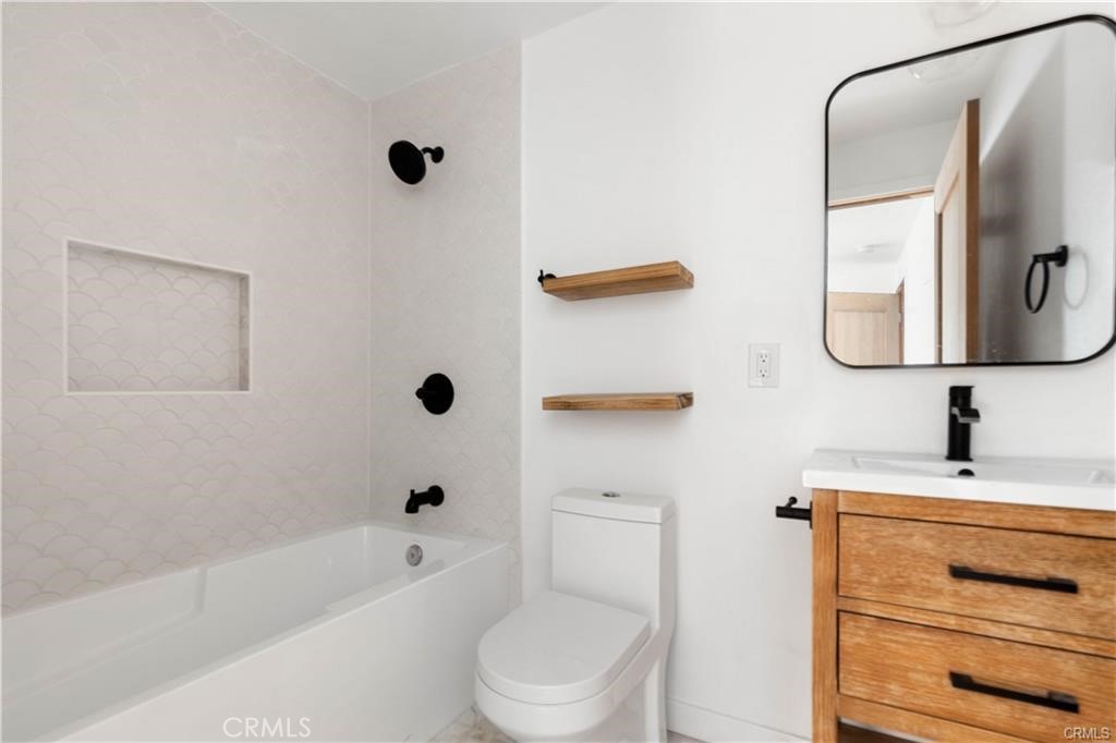 1630 S Ridgeley Property Photo 35