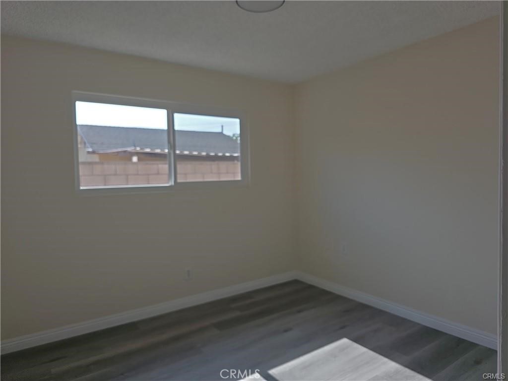 4133 Downing B Property Photo 7