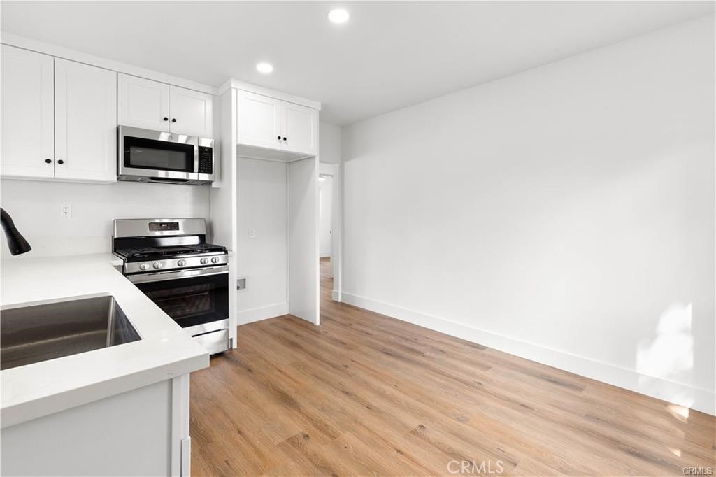 6523 Ajax Avenue Property Photo 3