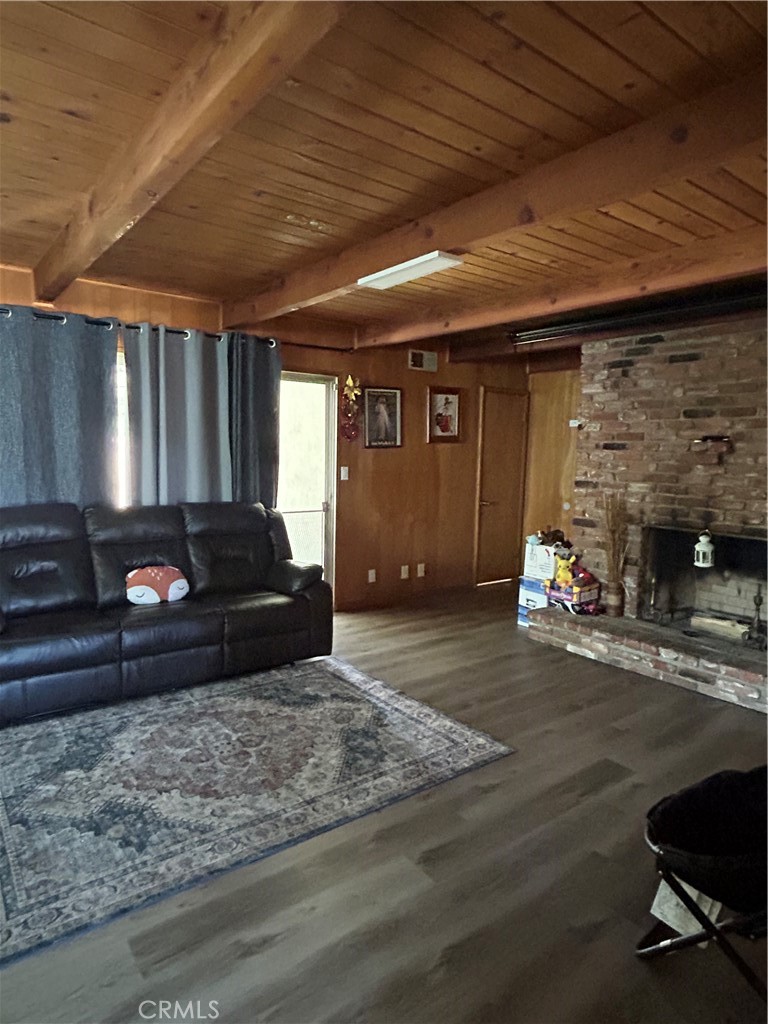 10135 Nichols Street Property Photo 4