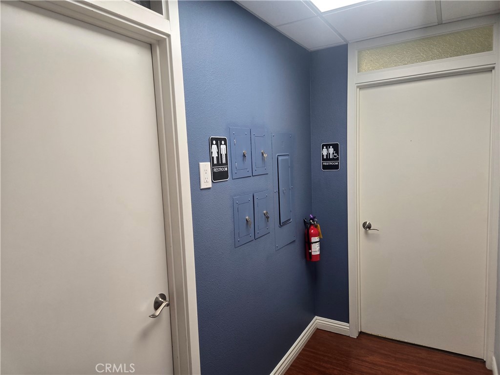 3535 Farquhar B Property Photo 5
