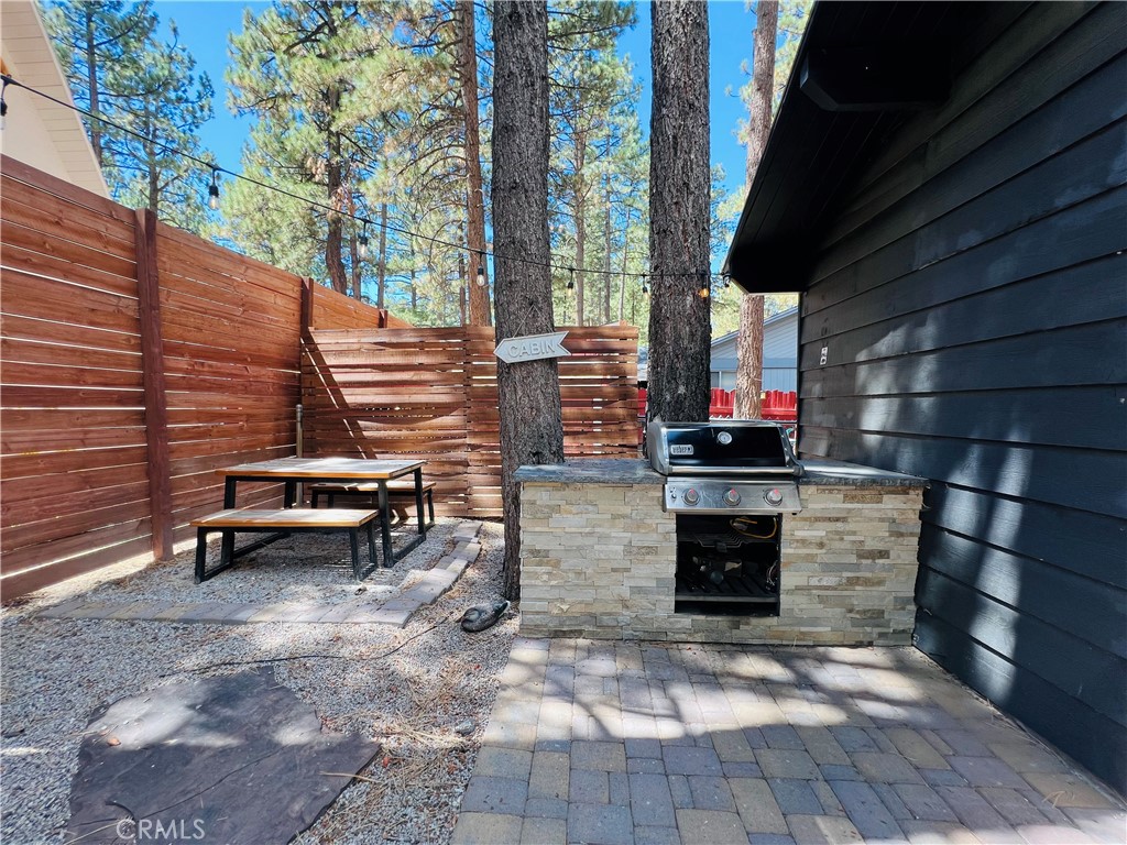 926 E Barker Property Photo 44