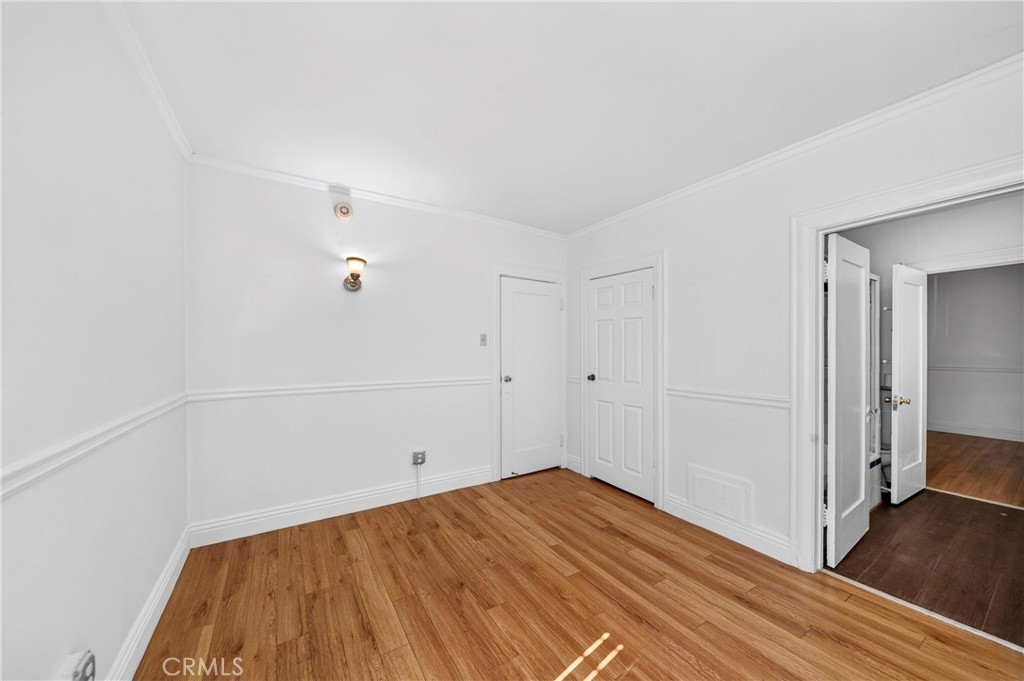 139 S Manhattan Property Photo 29