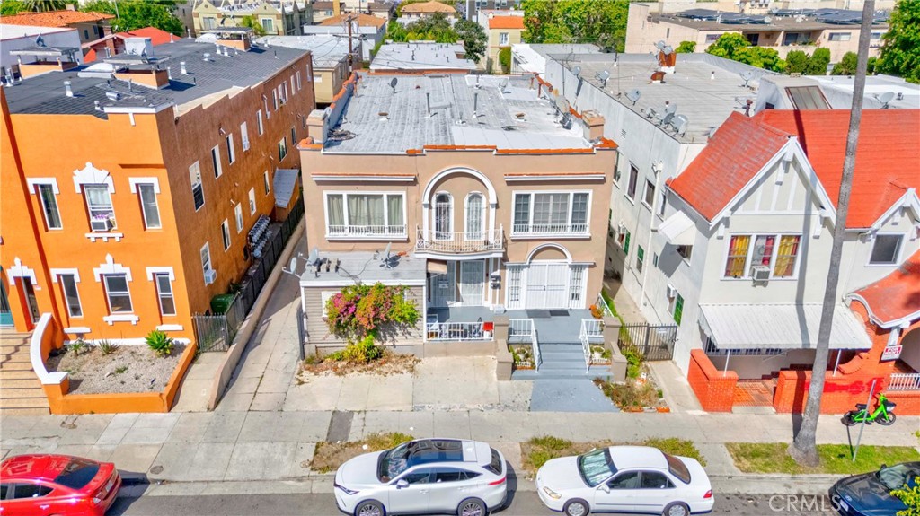 139 S Manhattan Property Photo 39