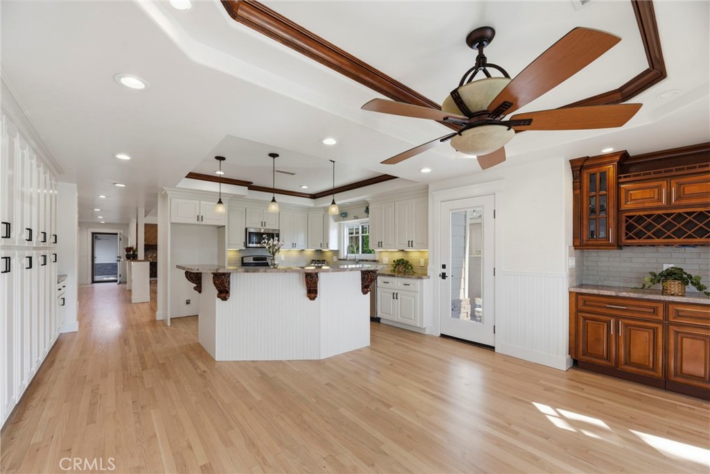 10513 Pangborn Avenue Property Photo 8