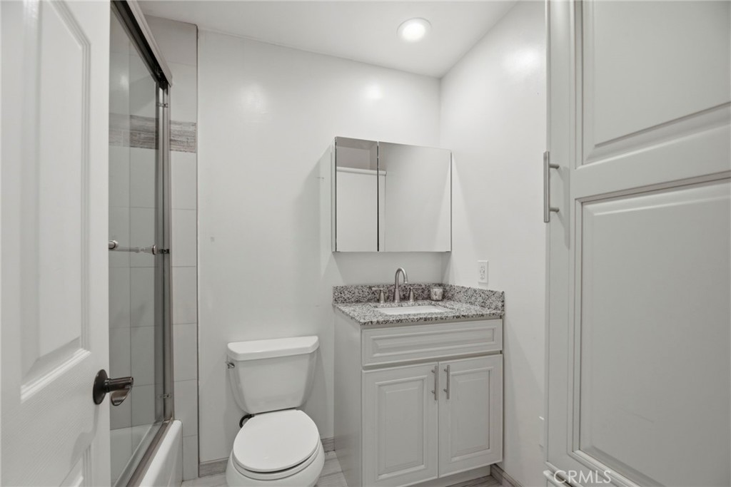 10513 Pangborn Avenue Property Photo 28