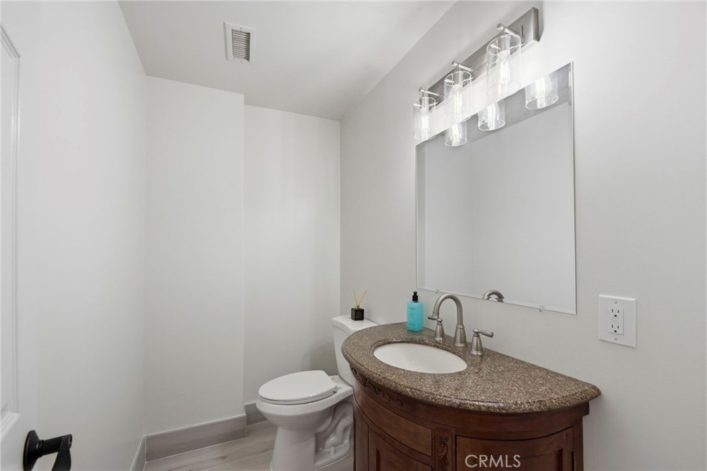 10513 Pangborn Avenue Property Photo 52