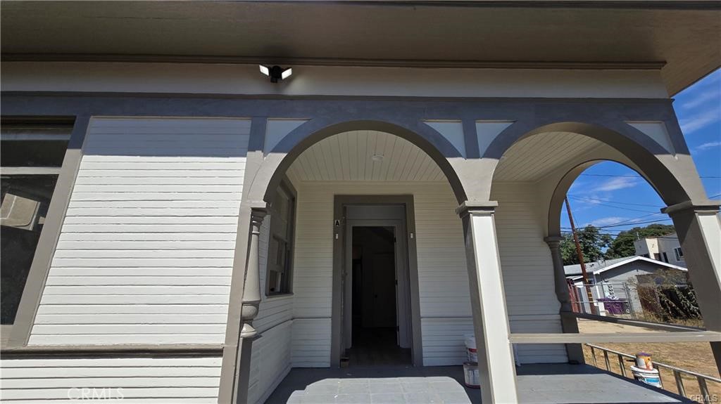 973 N Park Property Photo 8