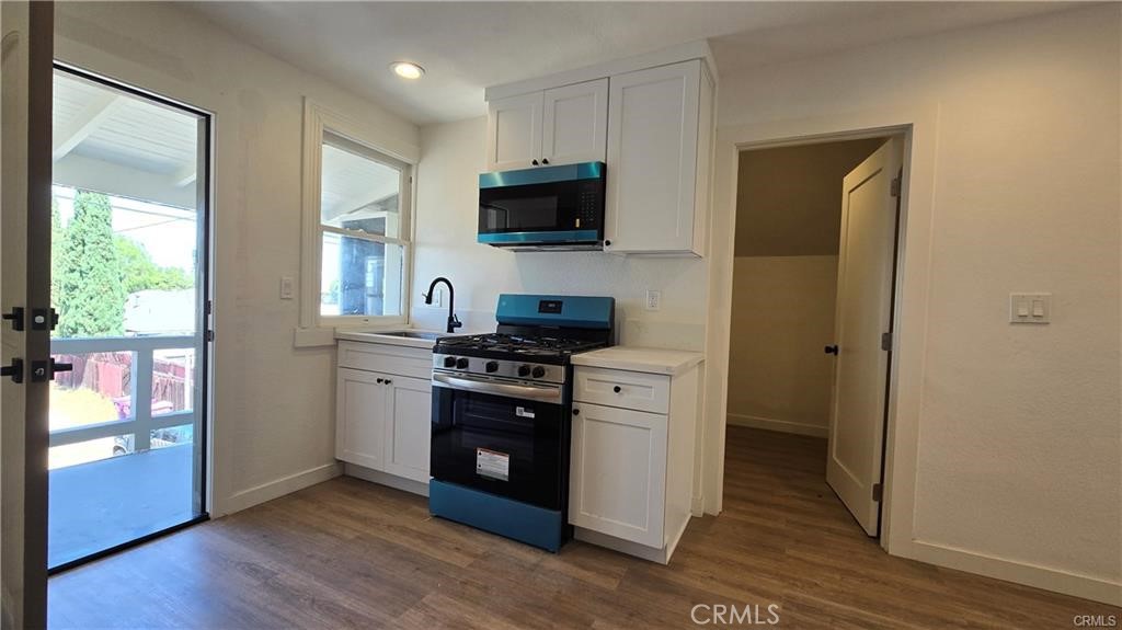 973 N Park Property Photo 17
