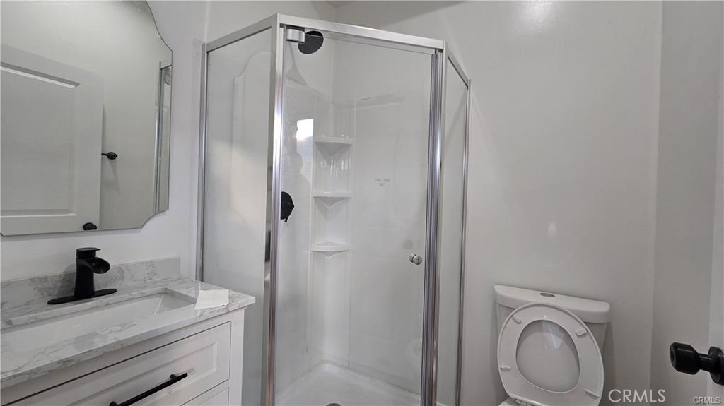 1034 Beacon Property Photo 14