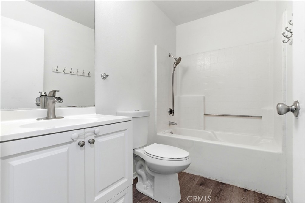18209 Sierra Highway 30 Property Photo 24