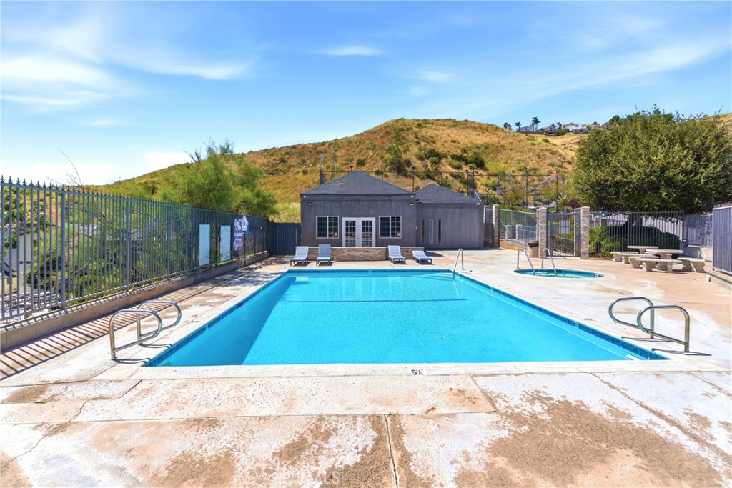 18209 Sierra Highway 30 Property Photo 57