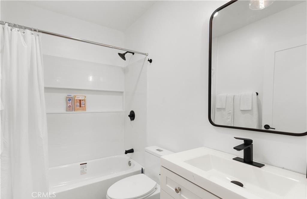 13206 S Vermont Property Photo 12